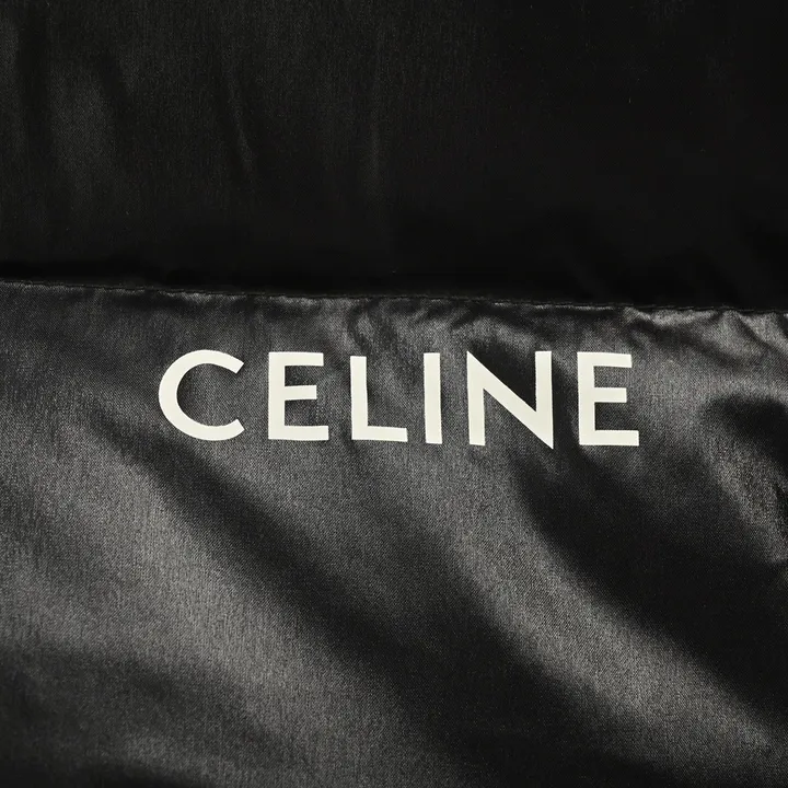 セリーヌ 暖かい ダウンジャケット