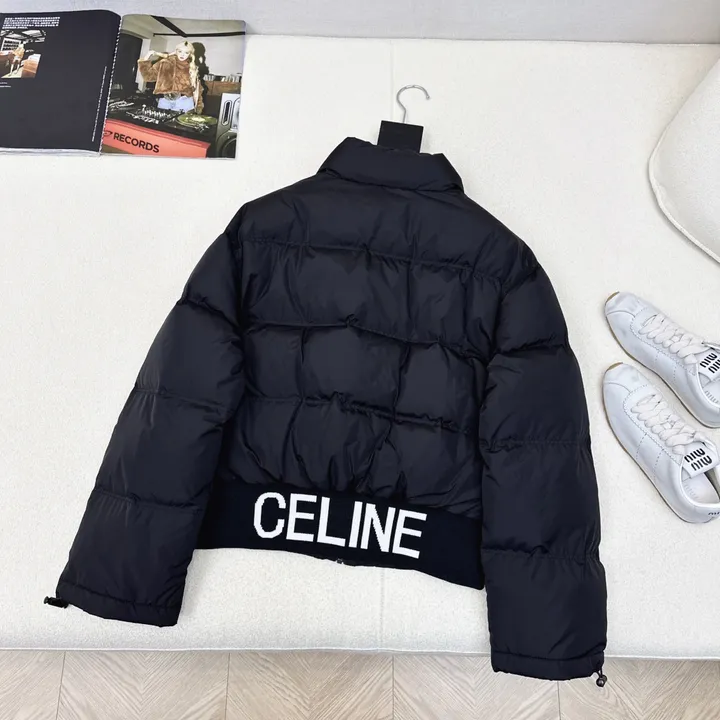 セリーヌ レディース ダウンジャケット