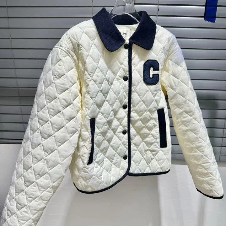 セリーヌ ダウン レディース