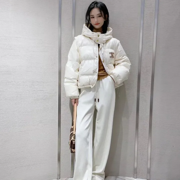 セリーヌ ダウン ホワイト