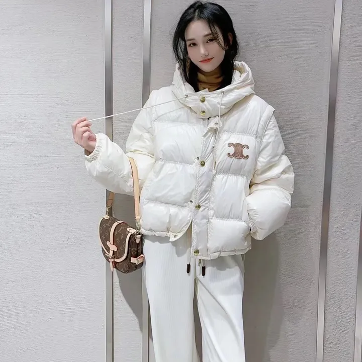 セリーヌ トリオンフ レディースダウン