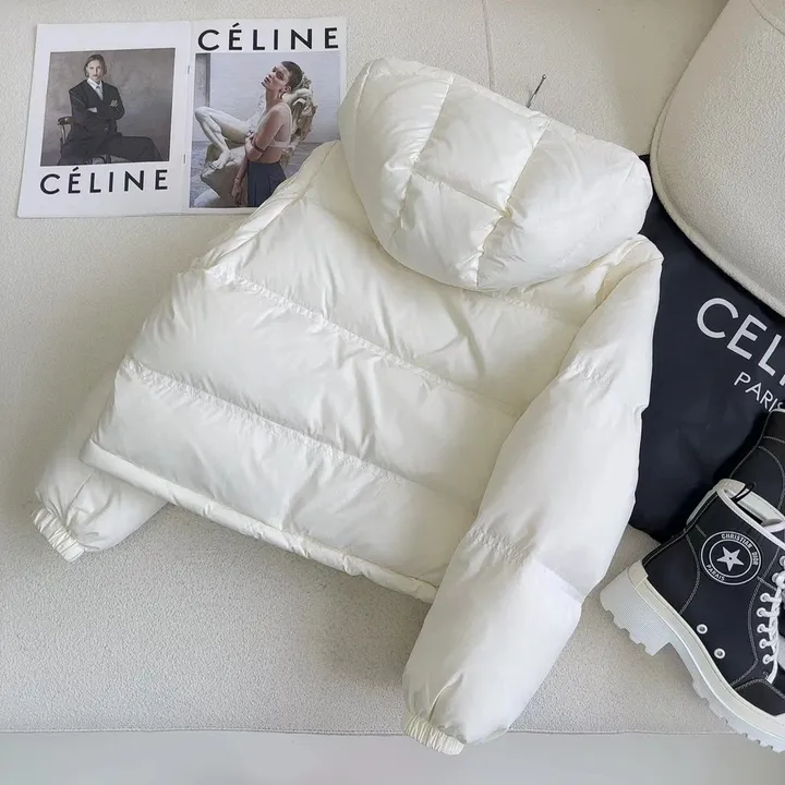 CELINE ダウンコート フード付き