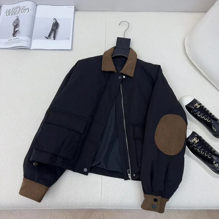 セリーヌ トップスパーカー