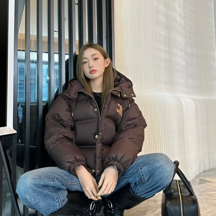 セリーヌ ダウンジャケット最安値