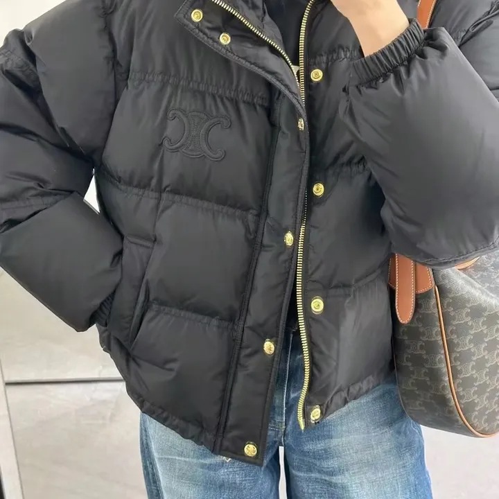 セリーヌ 衣料品 ダウン