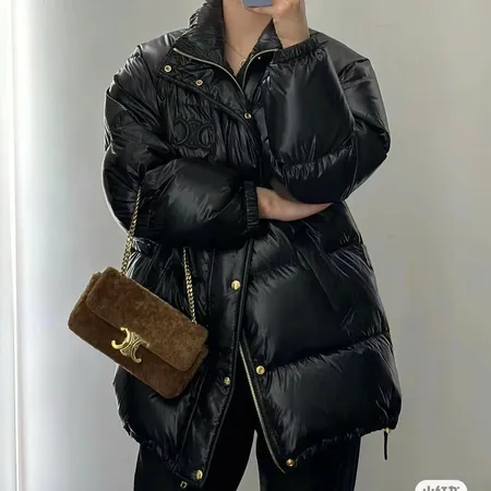 セリーヌ 軽量ナイロン ダウンジャケット