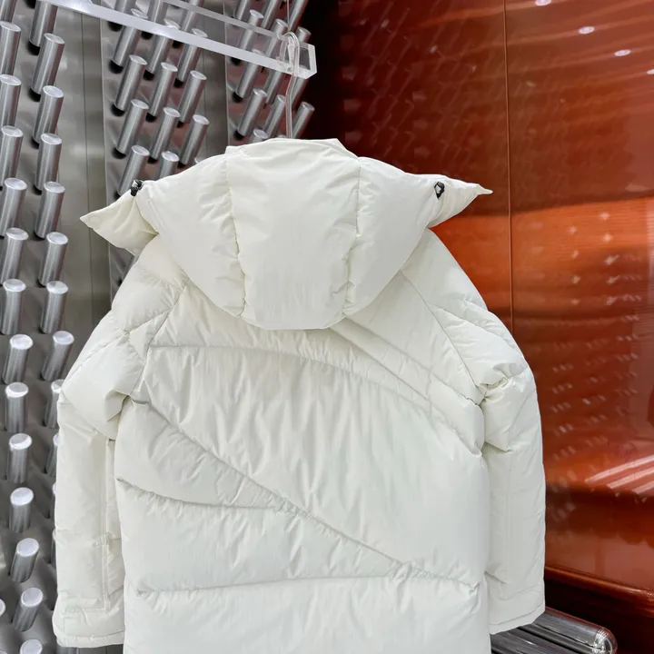 モンクレール ショート 男性ダウン