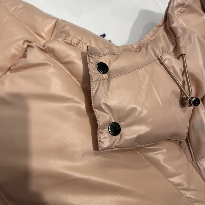 モンクレール Maire ダウン