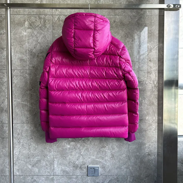 モンクレール Saulxダウンジャケット