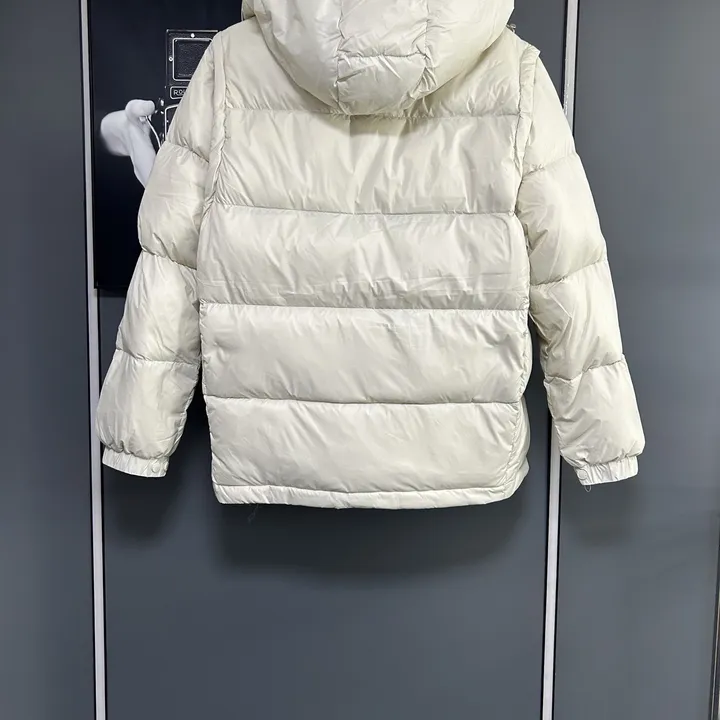 モンクレール ダウンベストサイクロン