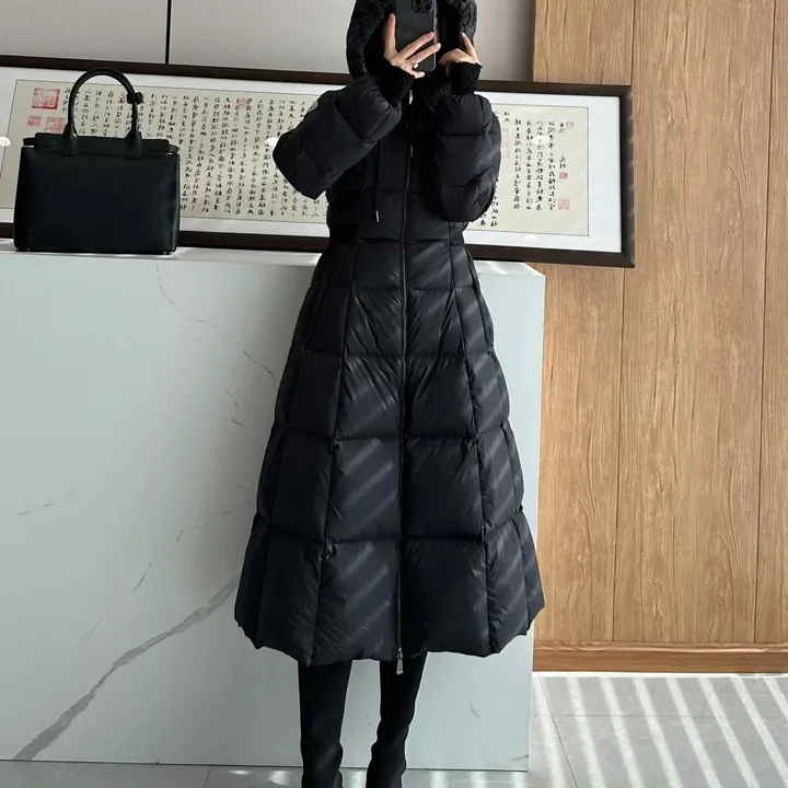 モンクレール ダウンコート 大きいサイズ