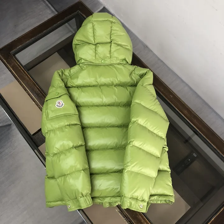 MONCLER Maya フード付き ダウンジャケット