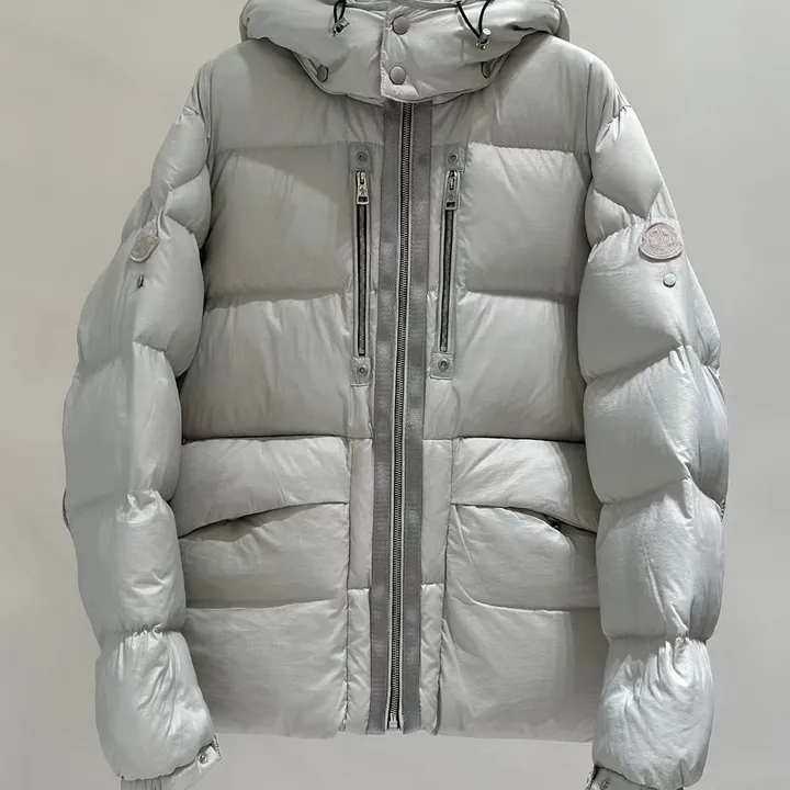 モンクレール ダウンジャケット26AW