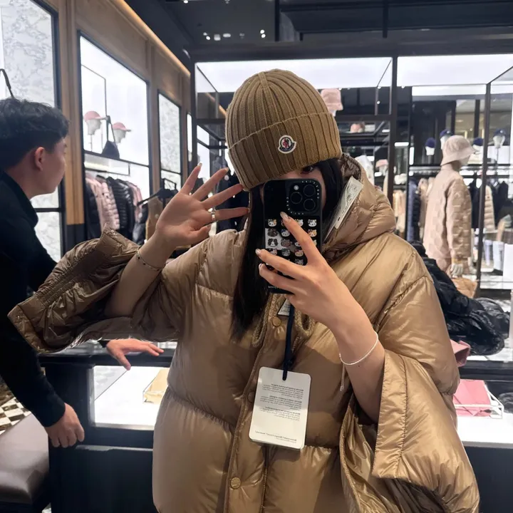 モンクレール 冬 アウター 暖かい