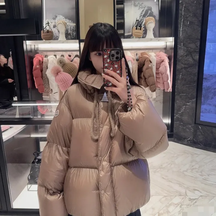 モンクレール フード付き ダウンコート レディース