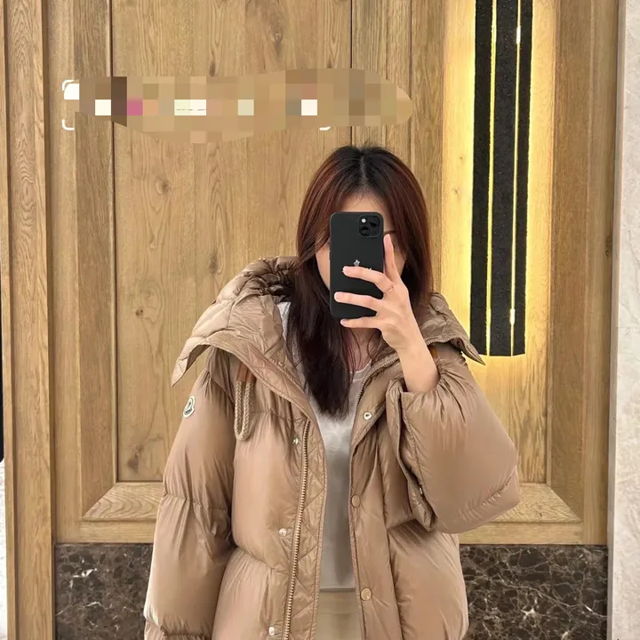 モンクレール ダウン