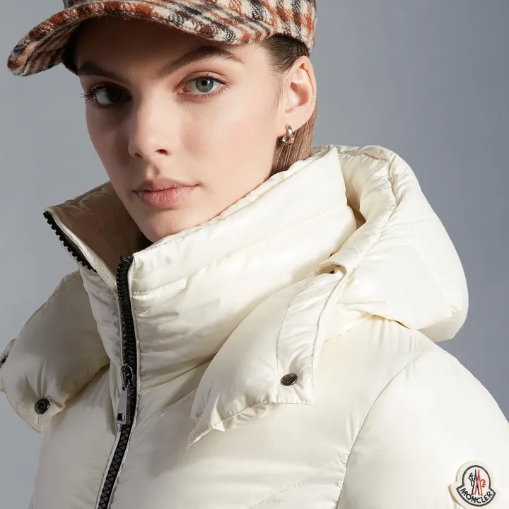 モンクレール CELAC ダウンジャケット