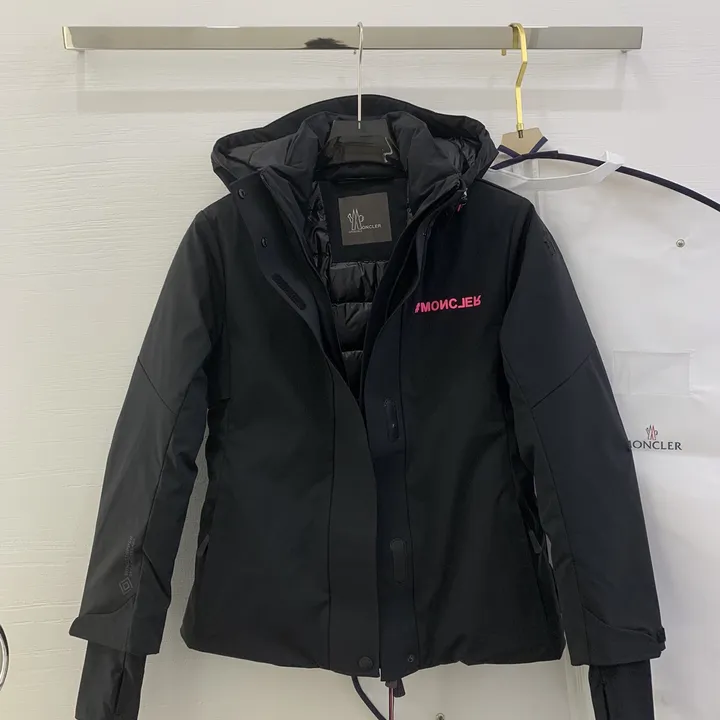 モンクレール スノーウェア