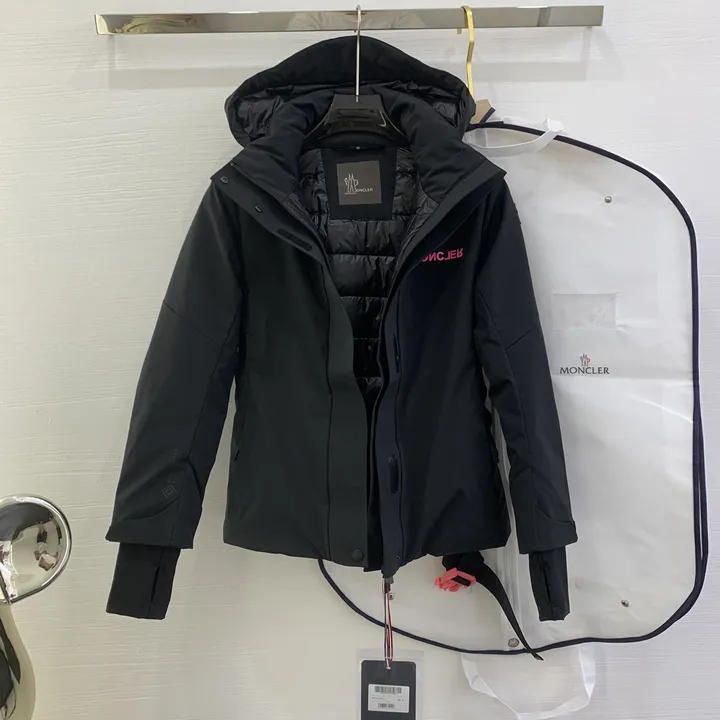 モンクレール スリム スキージャケット