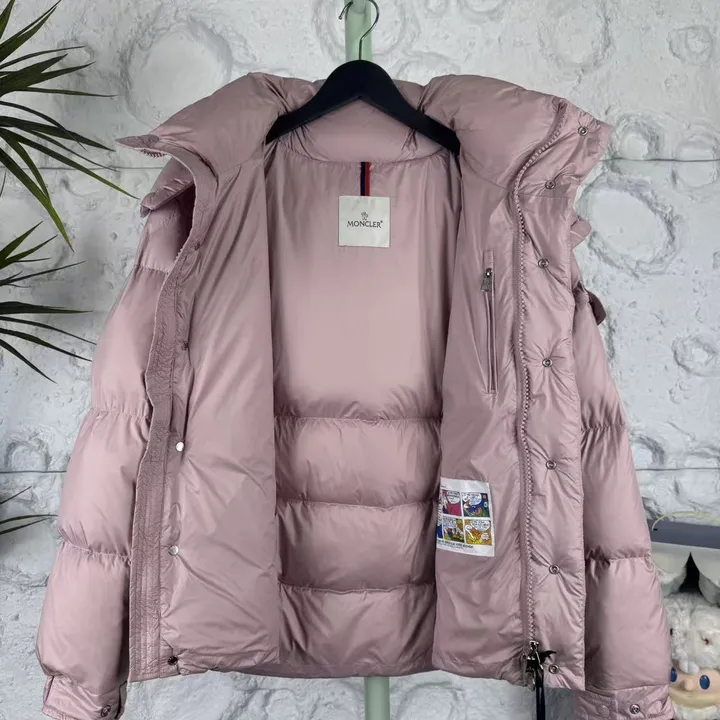 モンクレール ショートダウン ピンク