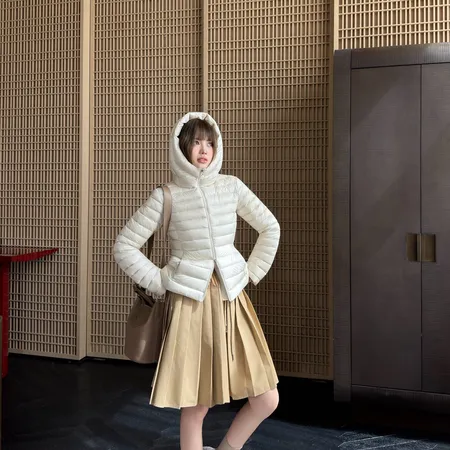 MONCLER IGE ショートダウンジャケット