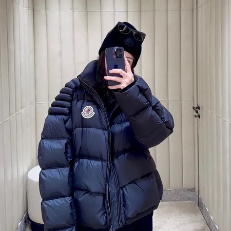 Moncler x Raxxy ダウンジャケット