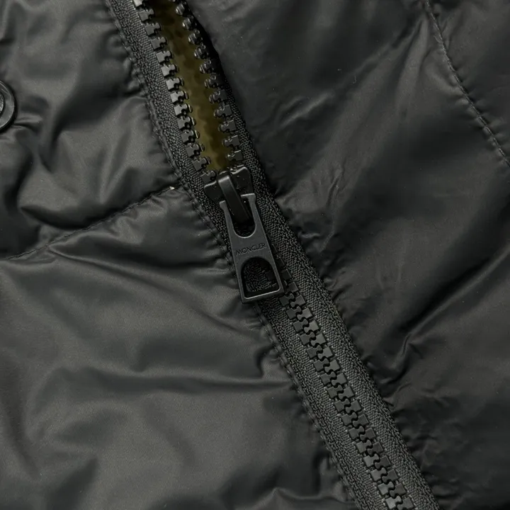 モンクレール TRIPITI メンズ ダウン