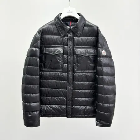 MONCLER ライトダウン メンズ