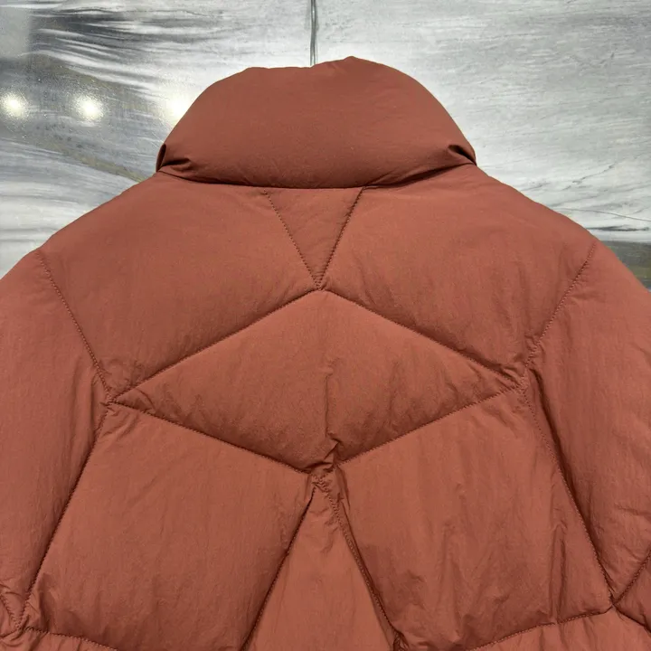 モンクレール VARDAR ダウンジャケット