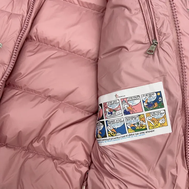 モンクレールショートダウン ピンク