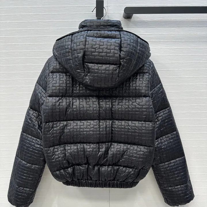 MONCLER ブラック グダウンジャケット