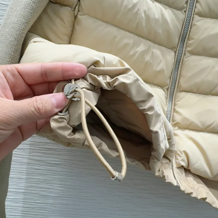 MONCLER ショートダウン 人気