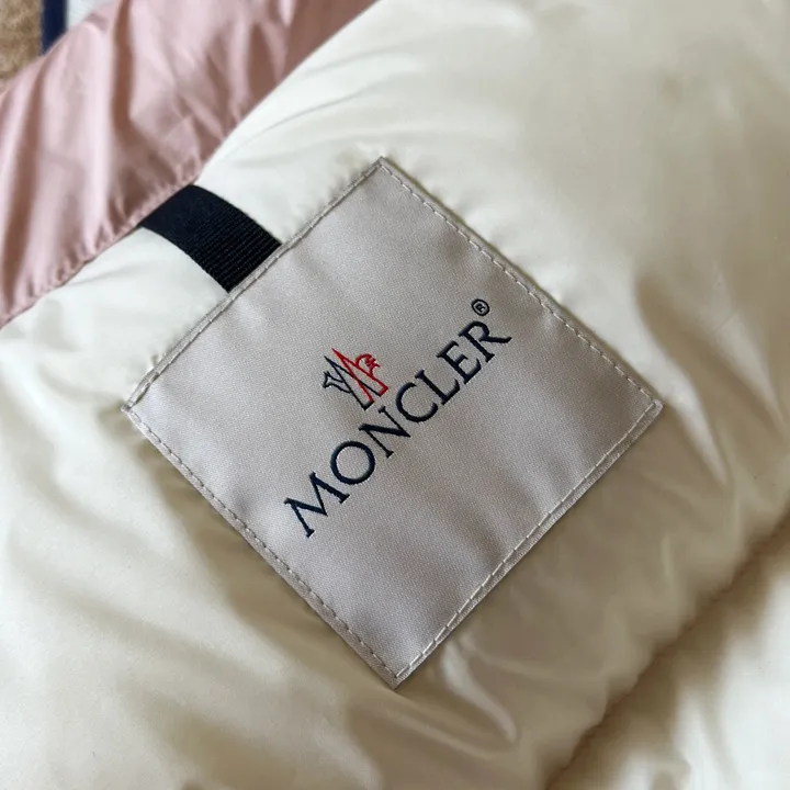 モンクレール ANTERNE レディース