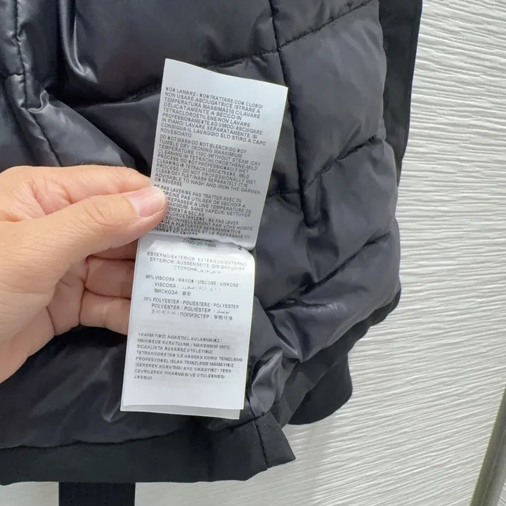 MONCLER Essalois ダウンジャケット