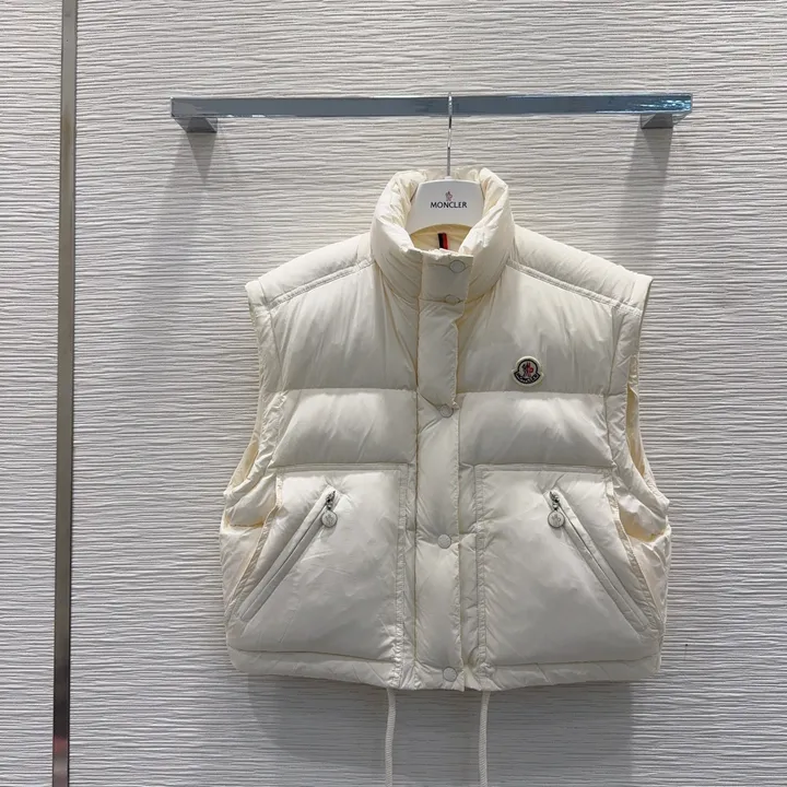 モンクレール ジャケット レディース