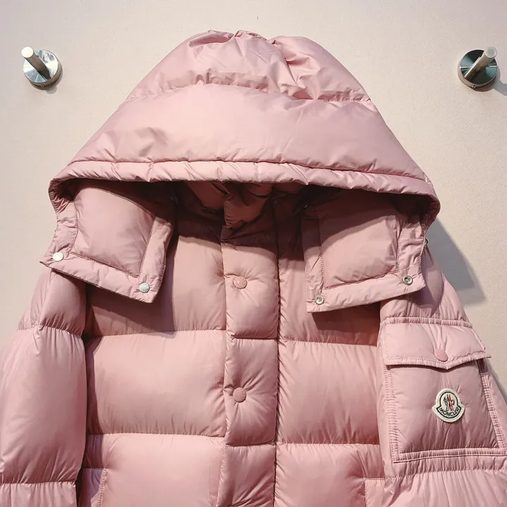 モンクレール ピンクダウンジャケット