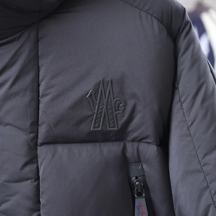 モンクレール Galion ダウンジャケット