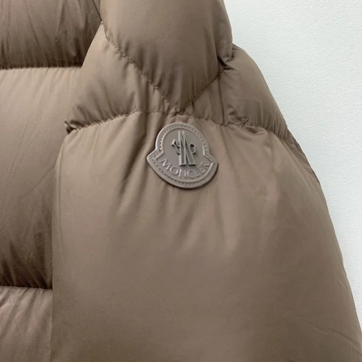 Moncler ショート ダウン