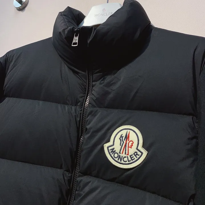 モンクレール メンズ ダウンパーカー