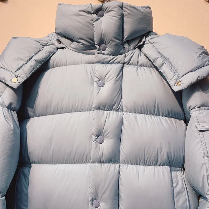 モンクレール ダウンジャケット 大きいサイズ