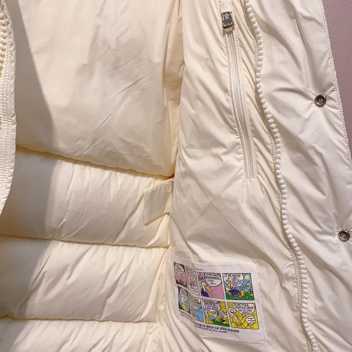 Moncler ダウンジャケット きれいめ