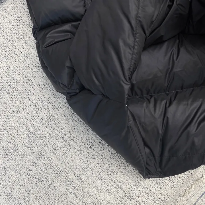 モンクレール Erterle