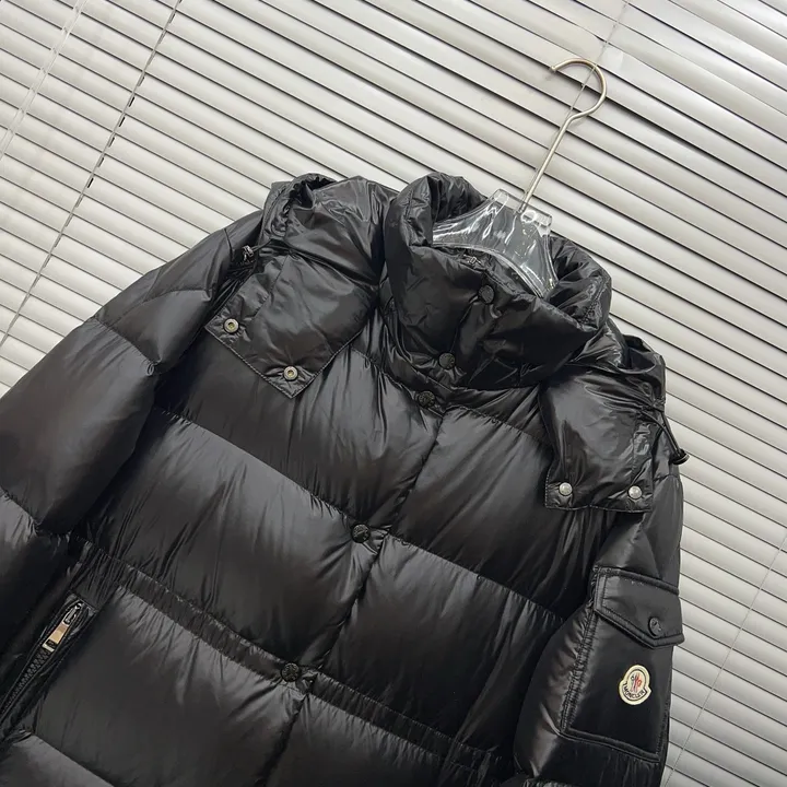 MONCLER ロングダウンジャケット ブラック