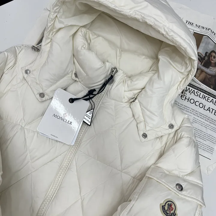 モンクレール AVEROLE メンズ