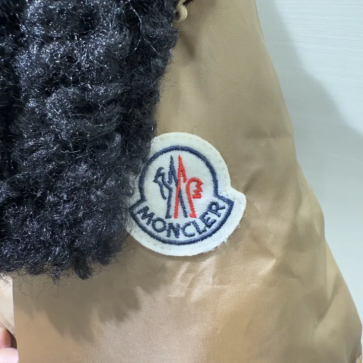 キャメルベージュ Castelnou ダウン