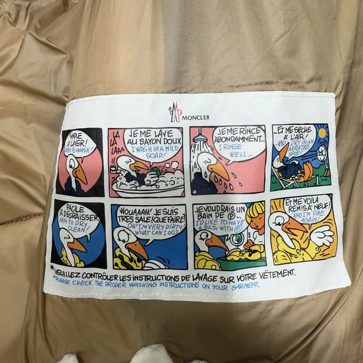 モンクレール ダウンコート ファー付き