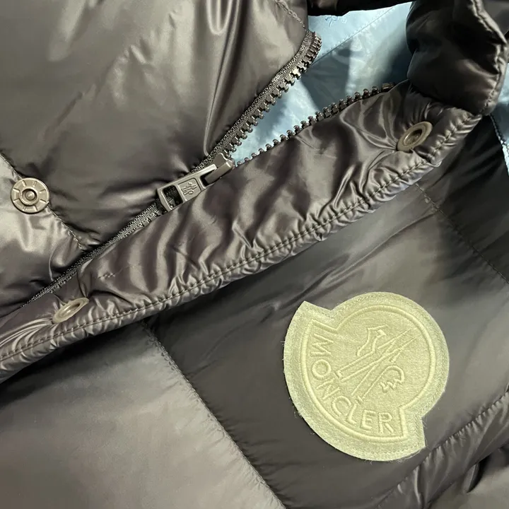 ブランド ダウンジャケット moncler