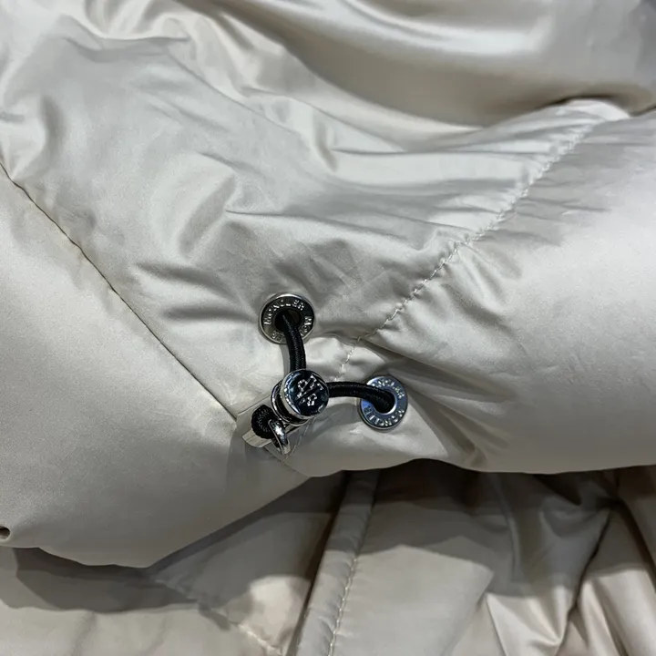 MONCLER 防寒 コート