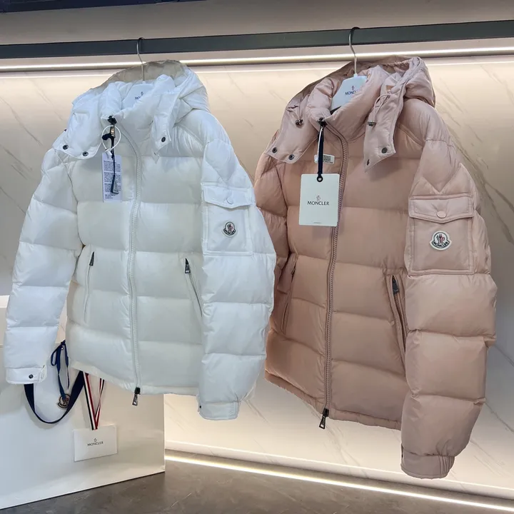 モンクレール ロゴ 上着