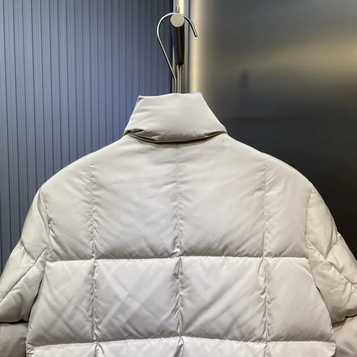 モンクレール レディースダウン 人気